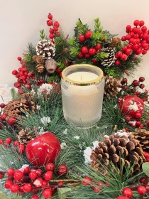 χριστουγεννιατικη με χρυση λεπτομερια